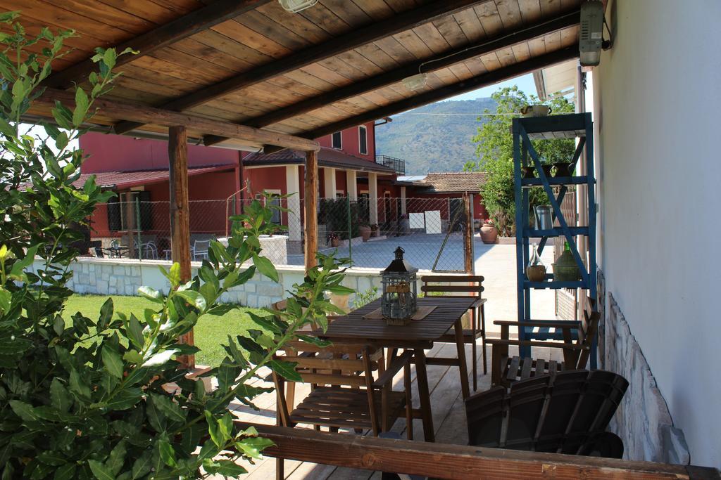 Colle Cucchiara Couette-café Cassino